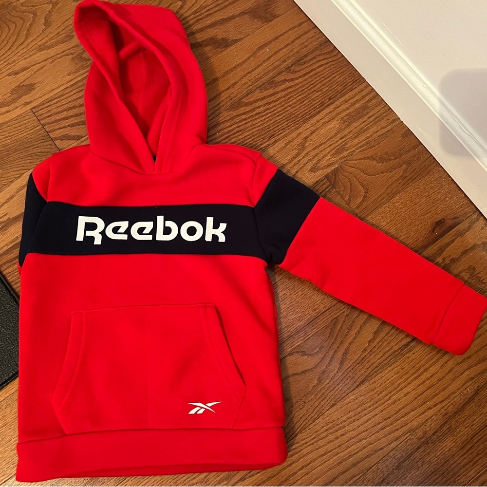 REEBOOK 4T toddler sweatsuit